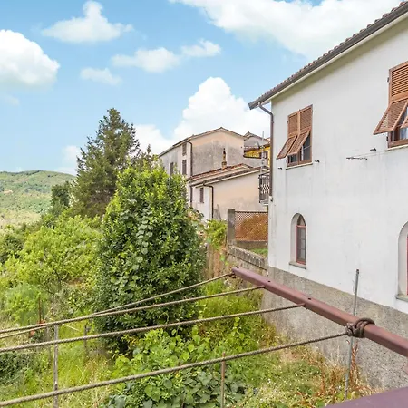 Feriehus Casa La Rondine *